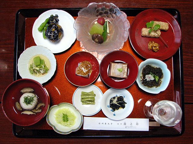Japanese Temple Vegetarian Dinner - Halal In Japan