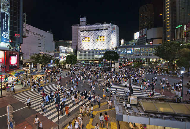 Shibuya - Five-Way Scramble Crossing