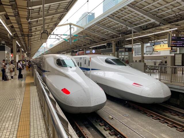 Shinkansen - Bullet Train - 新幹線