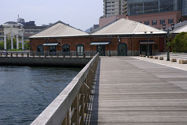 Kobe Harborland Seaside Boardwalk 