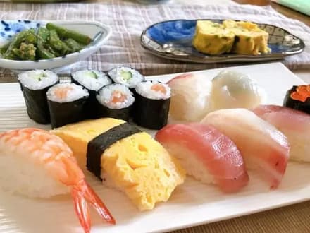 Nigiri, Sushi Rolls, and Japanese Side Dishes Class
