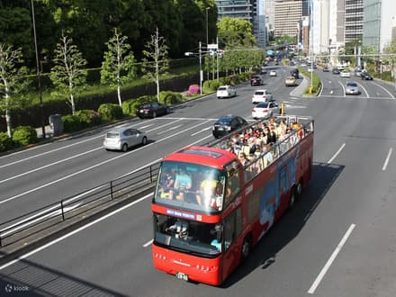 Tokyo Hop-On Hop-off sightseeing bus by Sky Hop Bus